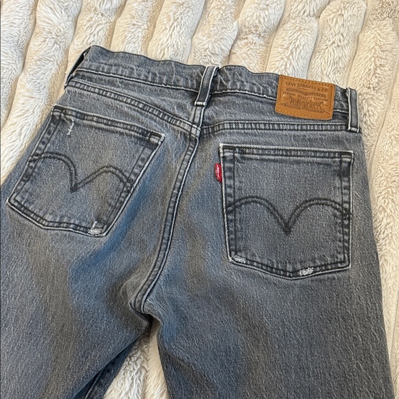 Levi's Wedgie Straight Leg Jeans in Gray - Picture 8 of 9